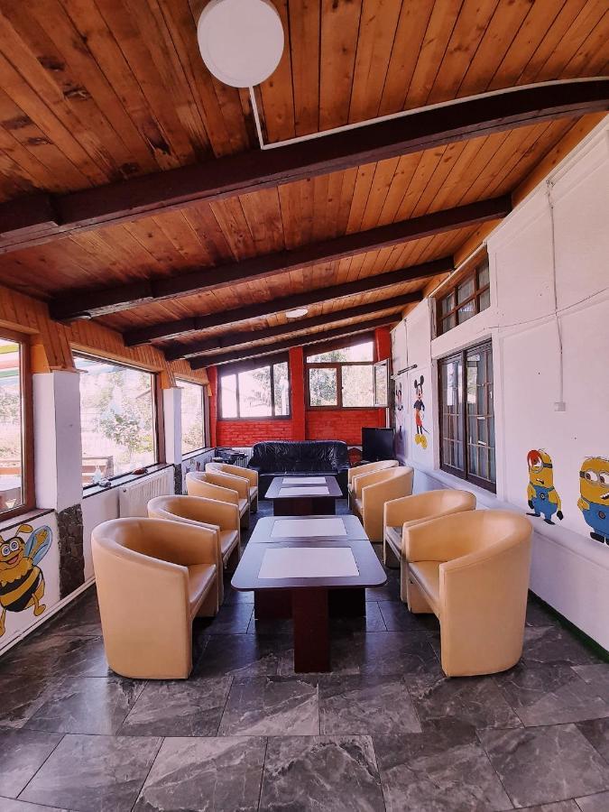 Ranch American Τιργκόβιστε Εξωτερικό φωτογραφία